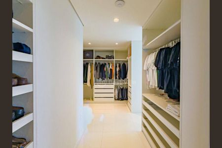 Apartamento à venda com 338m², 4 quartos e 4 vagas