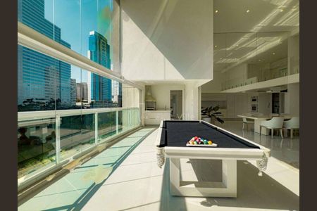 Apartamento à venda com 338m², 4 quartos e 4 vagas