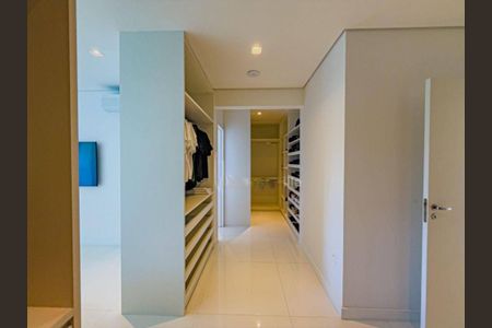 Apartamento à venda com 338m², 4 quartos e 4 vagas