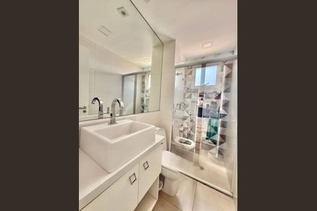 Apartamento à venda com 2 quartos, 75m² em Alphaville Empresarial, Barueri