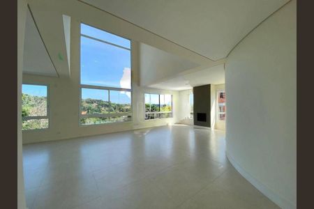 Casa à venda com 4 quartos, 521m² em Alphaville, Santana de Parnaíba