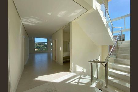 Casa à venda com 4 quartos, 521m² em Alphaville, Santana de Parnaíba