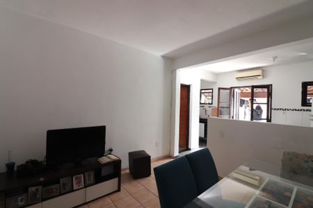 Sala  de casa à venda com 4 quartos, 163m² em Bairro dos Casa, São Bernardo do Campo