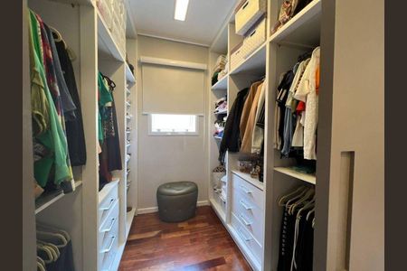 Casa à venda com 4 quartos, 470m² em Alphaville, Santana de Parnaíba