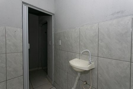 Casa para alugar com 45m², 1 quarto e sem vagaBanheiro