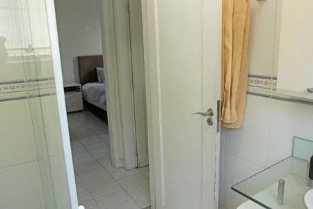 Apartamento para alugar com 90m², 3 quartos e 1 vaga Apartamento para alugar com 90m², 3 quartos e 1 vagaBanheiro