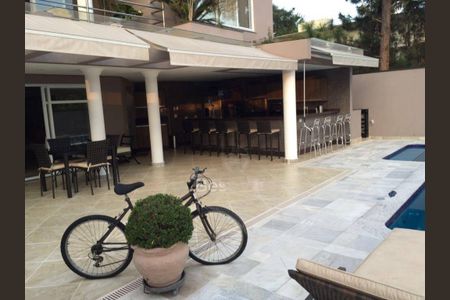 Casa à venda com 700m², 4 quartos e 6 vagas