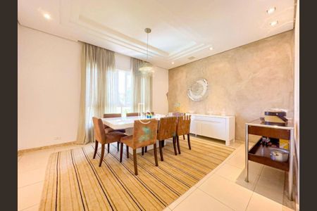 Casa à venda com 4 quartos, 585m² em Alphaville, Santana de Parnaíba