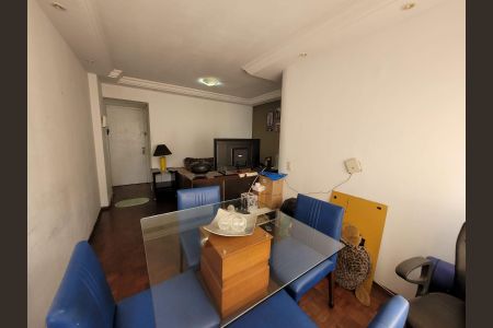 Apartamento à venda com 54m², 2 quartos e 1 vagaSala