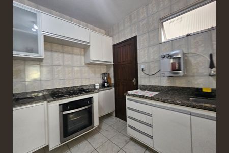 Casa para alugar com 120m², 2 quartos e 1 vagaCozinha