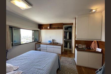 Apartamento à venda com 121m², 3 quartos e 2 vagas