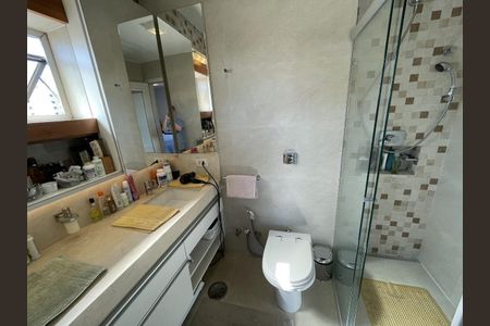 Apartamento à venda com 121m², 3 quartos e 2 vagas