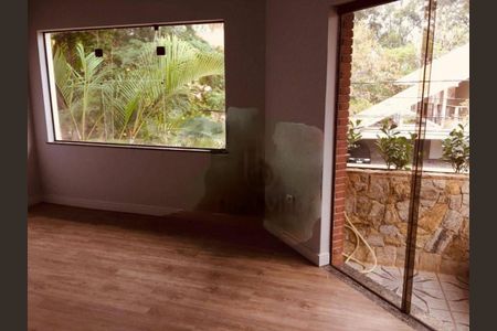 Casa à venda com 4 quartos, 407m² em Residencial Cinco (Alphaville), Santana de Parnaíba