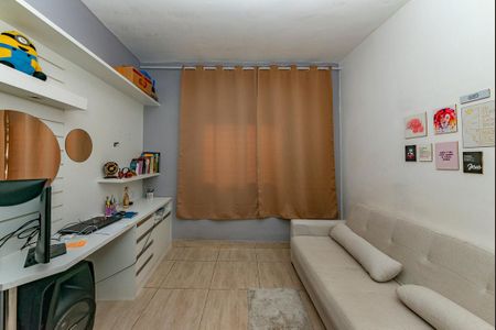 Casa à venda com 460m², 5 quartos e 8 vagas Casa à venda com 460m², 5 quartos e 8 vagasQuarto 2
