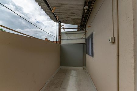 Casa à venda com 460m², 5 quartos e 8 vagas Casa à venda com 460m², 5 quartos e 8 vagasVaranda 2