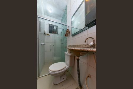 Casa à venda com 460m², 5 quartos e 8 vagas Casa à venda com 460m², 5 quartos e 8 vagasBanheiro Social 1