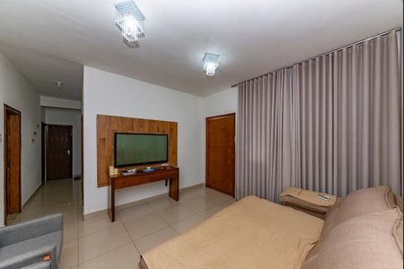 Casa à venda com 460m², 5 quartos e 8 vagas Casa à venda com 460m², 5 quartos e 8 vagasSala 1
