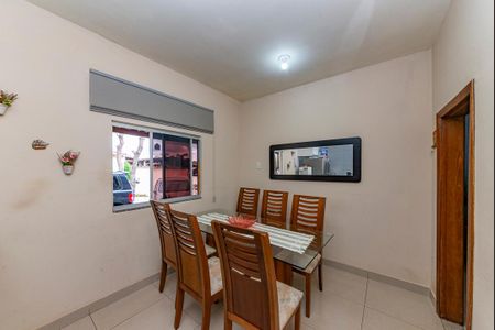Casa à venda com 460m², 5 quartos e 8 vagas Casa à venda com 460m², 5 quartos e 8 vagasSala 2