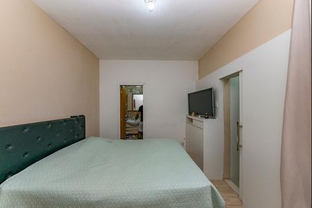 Casa à venda com 460m², 5 quartos e 8 vagas Casa à venda com 460m², 5 quartos e 8 vagasSuíte
