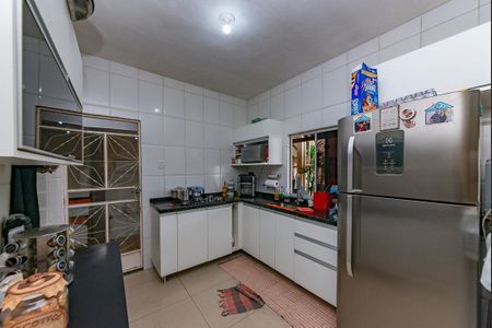 Casa à venda com 460m², 5 quartos e 8 vagas Casa à venda com 460m², 5 quartos e 8 vagasCozinha 1