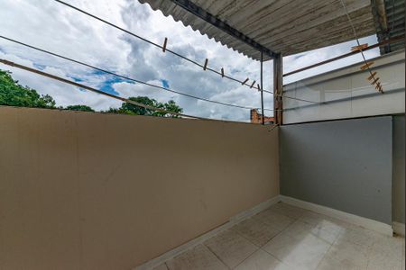 Varanda 2 de casa à venda com 5 quartos, 460m² em Cinquentenario, Belo Horizonte