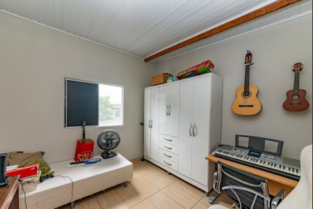 Casa à venda com 460m², 5 quartos e 8 vagas Casa à venda com 460m², 5 quartos e 8 vagasQuarto 5