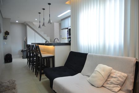 Apartamento à venda com 130m², 2 quartos e 1 vagaSala