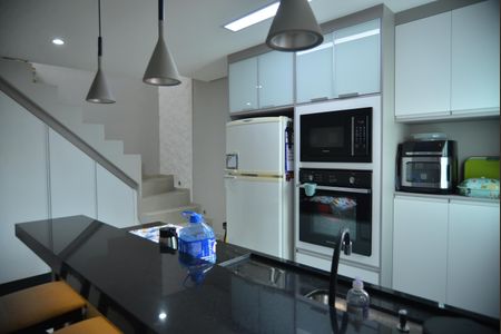 Apartamento à venda com 130m², 2 quartos e 1 vagaCozinha