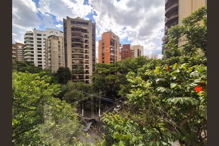 Vista de apartamento à venda com 3 quartos, 242m² em Indianópolis, São Paulo