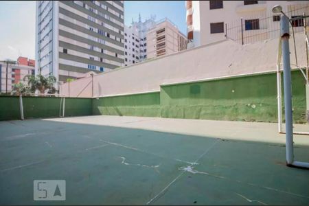 Apartamento à venda com 242m², 3 quartos e 3 vagas Apartamento à venda com 242m², 3 quartos e 3 vagasQuadra Esportiva