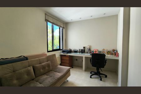 Apartamento à venda com 189m², 3 quartos e 2 vagasQuarto 1