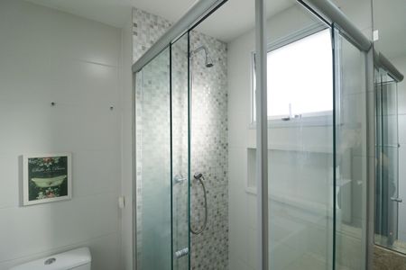 Apartamento à venda com 57m², 2 quartos e 1 vaga Apartamento à venda com 57m², 2 quartos e 1 vagaBanheiro