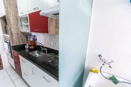 Apartamento à venda com 3 quartos, 59m² em Taboão, São Paulo