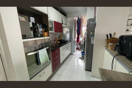 Apartamento à venda com 3 quartos, 59m² em Taboão, São Paulo