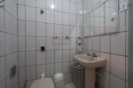 Banheiro de casa para alugar com 1 quarto, 135m² em Sapopemba, São Paulo