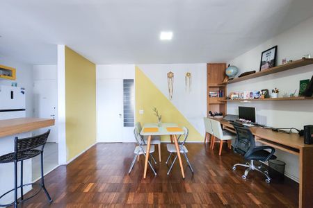 Apartamento à venda com 105m², 3 quartos e 1 vagaSala
