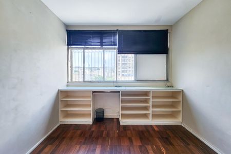 Apartamento à venda com 105m², 3 quartos e 1 vagaQuarto 2