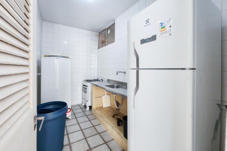 Apartamento à venda com 105m², 3 quartos e 1 vagaÁrea comum - Salão de festas