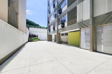 Apartamento à venda com 105m², 3 quartos e 1 vagaÁrea Comum