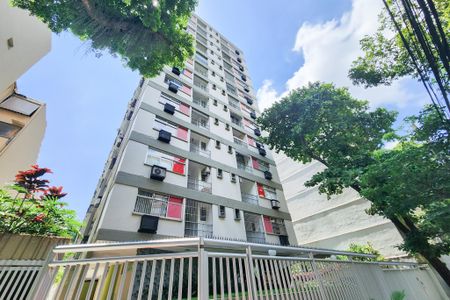 Apartamento à venda com 105m², 3 quartos e 1 vagaFachada