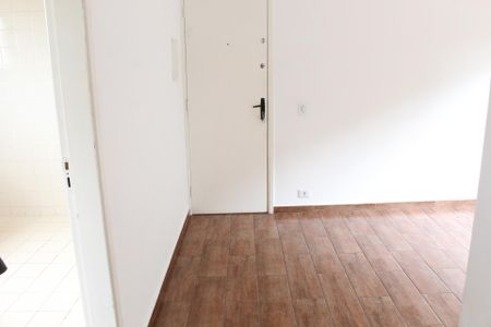 Detalhe Sala de apartamento para alugar com 3 quartos, 69m² em Rio das Pedras, Cotia