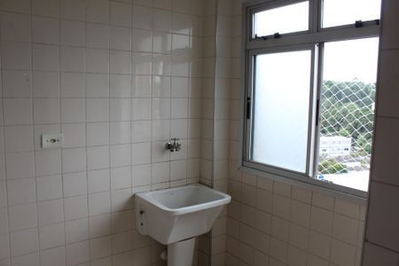 Apartamento para alugar com 69m², 3 quartos e sem vagaCozinha e Área de Serviço