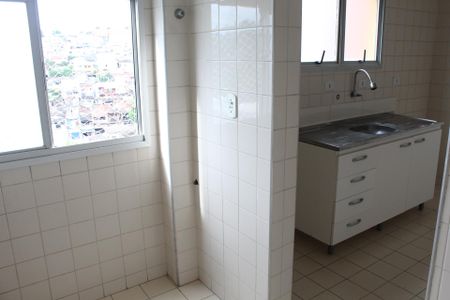 Apartamento para alugar com 69m², 3 quartos e sem vagaCozinha e Área de Serviço