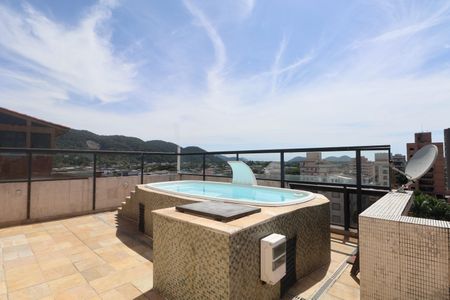 Apartamento para alugar com 120m², 2 quartos e 1 vaga Apartamento para alugar com 120m², 2 quartos e 1 vagaVaranda