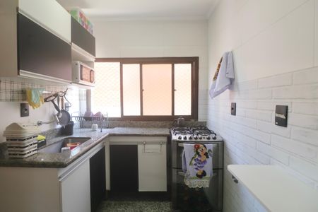 Apartamento para alugar com 120m², 2 quartos e 1 vaga Apartamento para alugar com 120m², 2 quartos e 1 vagaCozinha
