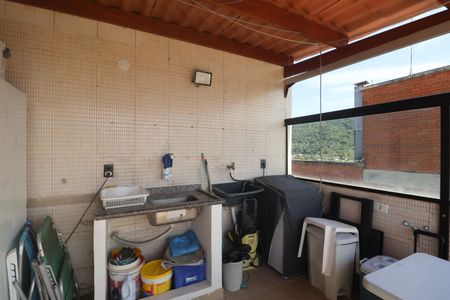 Apartamento para alugar com 120m², 2 quartos e 1 vaga Apartamento para alugar com 120m², 2 quartos e 1 vagaÁrea de Serviço