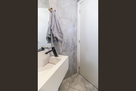 Casa à venda com 191m², 3 quartos e 1 vagaBanheiro 2