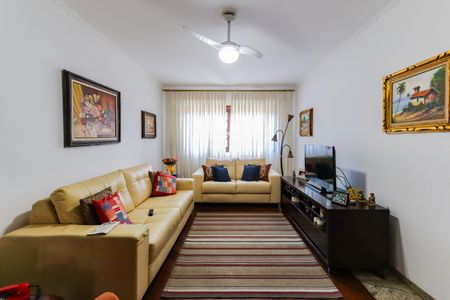 Casa à venda com 4 quartos, 165m² em Cidade São Francisco, São Paulo