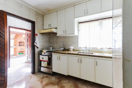 Casa à venda com 4 quartos, 165m² em Cidade São Francisco, São Paulo