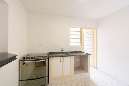 Apartamento para alugar com 63m², 2 quartos e sem vaga